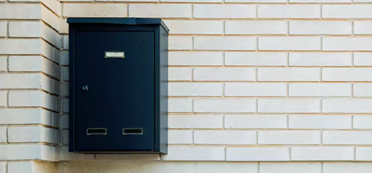 Mailbox Lock Repair Wallingford Center